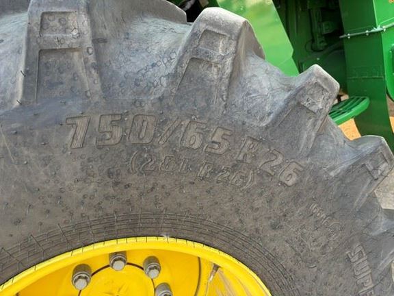 2024 John Deere S780 Combine