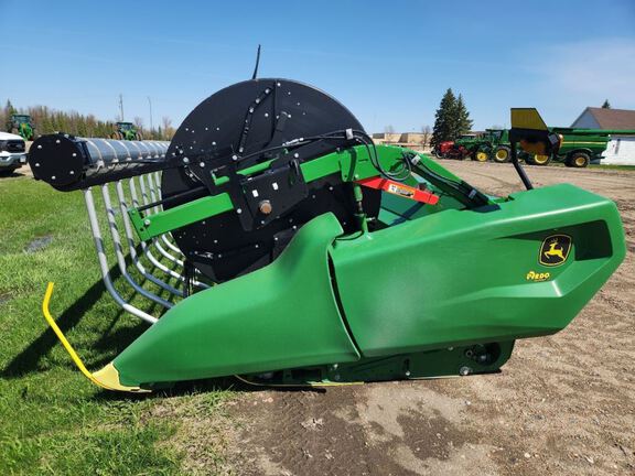 2024 John Deere RD40F Header Combine