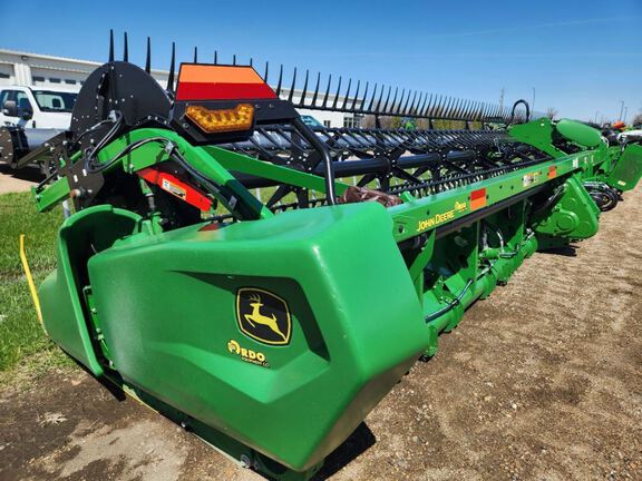 2024 John Deere RD40F Header Combine