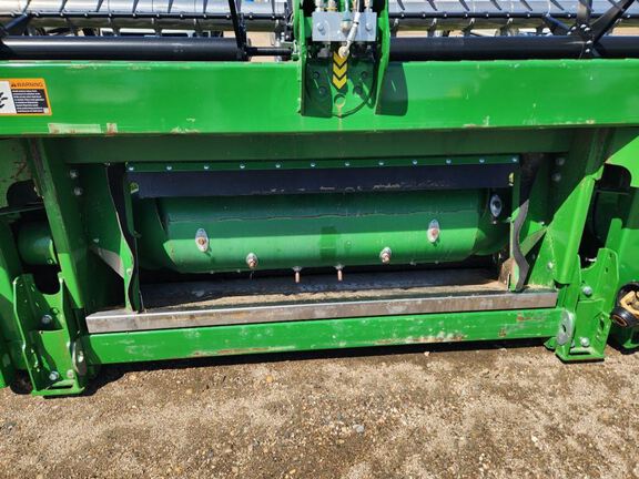 2024 John Deere RD40F Header Combine