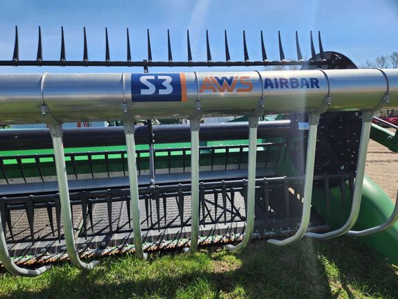 2024 John Deere RD40F Header Combine