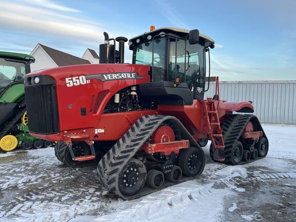 2015 Versatile 550DT Tractor Rubber Track