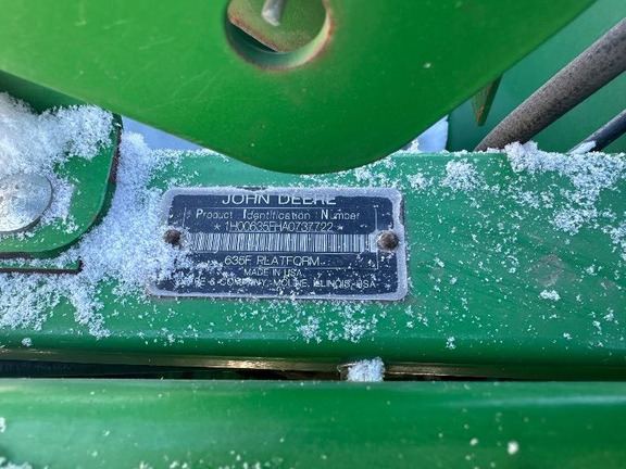 2010 John Deere 635F Header Combine