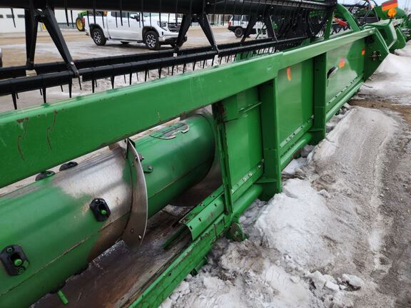 2010 John Deere 635F Header Combine