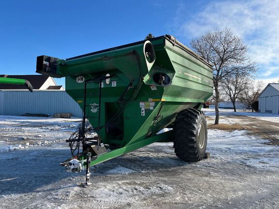 2010 J&M 875-18 Grain Cart