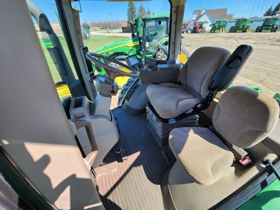 2014 John Deere 8335R Tractor