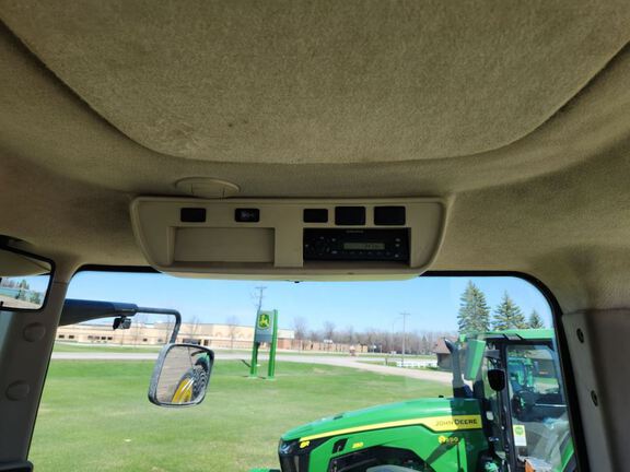 2014 John Deere 8335R Tractor