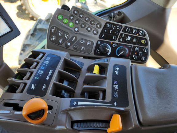 2014 John Deere 8335R Tractor