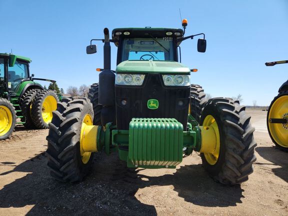 2014 John Deere 8335R Tractor