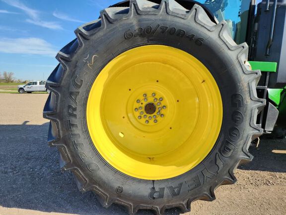 2024 John Deere 8R 340 Tractor