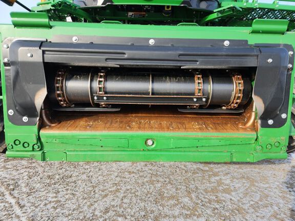 2025 John Deere S7 800 Combine