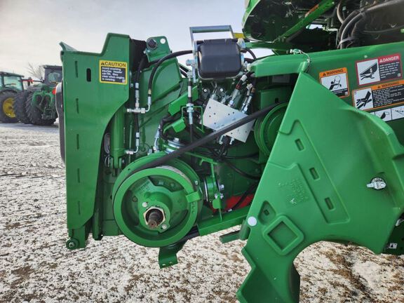 2025 John Deere S7 800 Combine