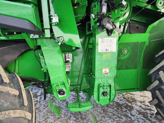 2025 John Deere S7 800 Combine