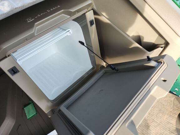 2025 John Deere S7 800 Combine