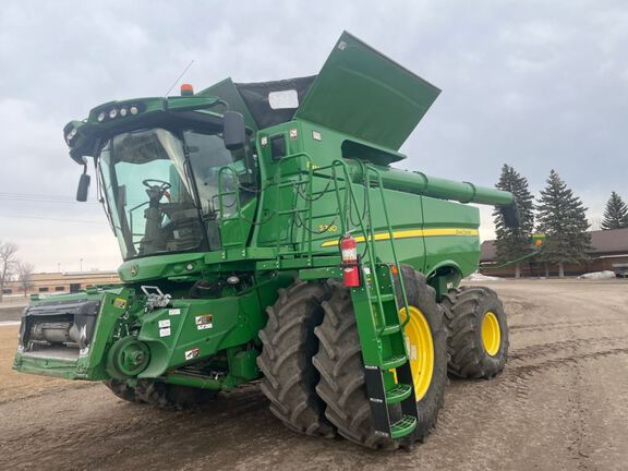 2019 John Deere S780 Combine