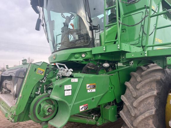 2019 John Deere S780 Combine