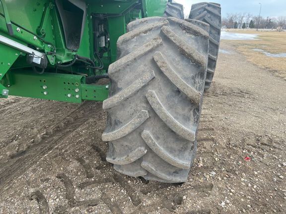 2019 John Deere S780 Combine
