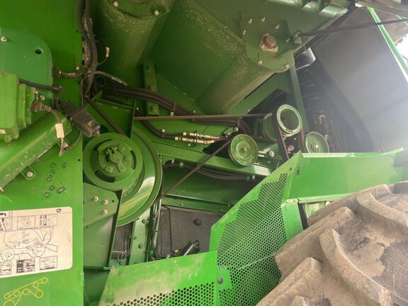 2019 John Deere S780 Combine