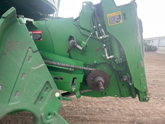 2019 John Deere S780 Combine