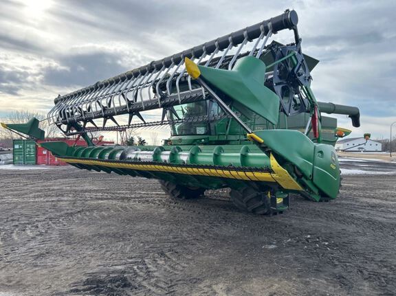 2020 John Deere 630F Header Combine
