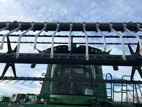2020 John Deere 630F Header Combine