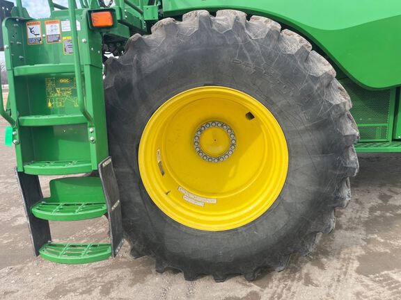 2021 John Deere S780 Combine