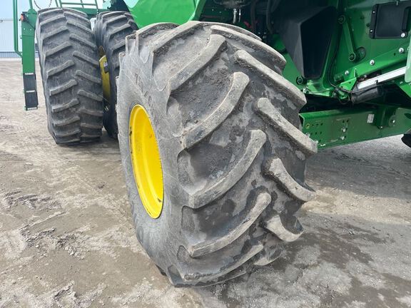 2021 John Deere S780 Combine