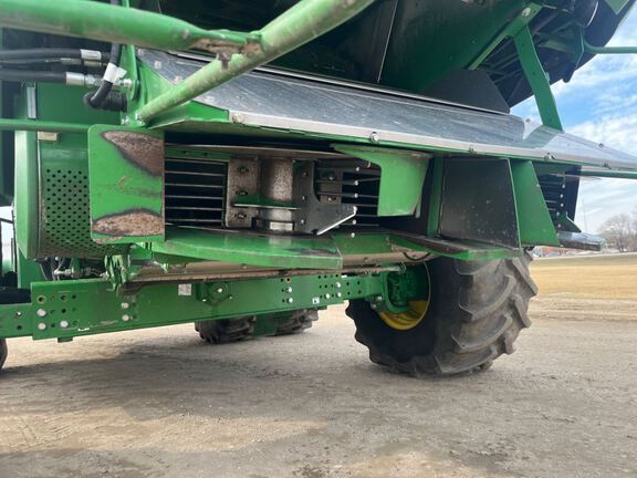 2021 John Deere S780 Combine