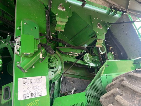 2021 John Deere S780 Combine