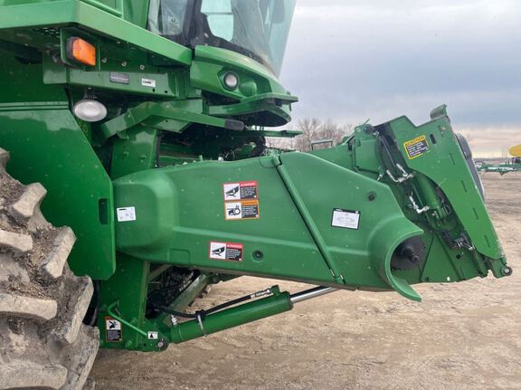 2021 John Deere S780 Combine