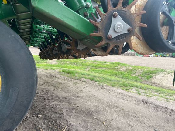 2009 Misc 24R22 Planter