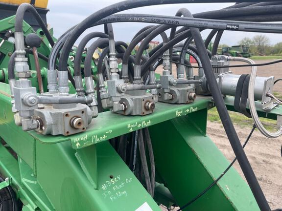 2009 Misc 24R22 Planter