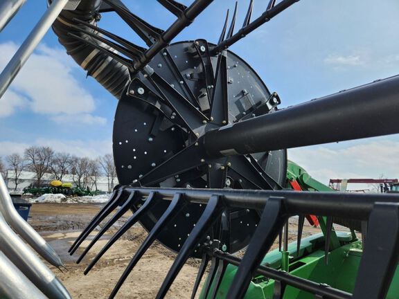 2020 John Deere 740FD Header Combine