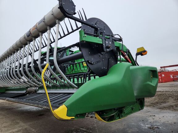 2023 John Deere RD40F Header Combine