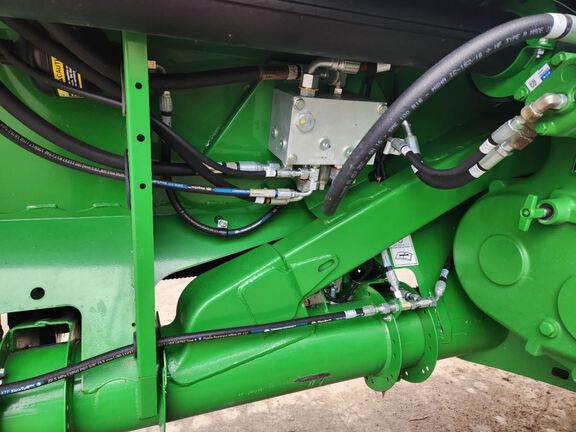 2023 John Deere RD40F Header Combine