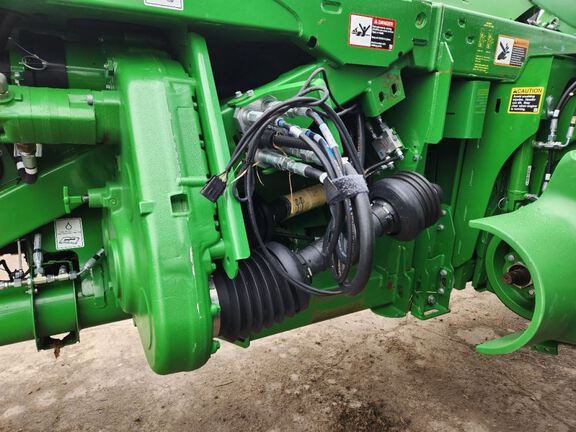 2023 John Deere RD40F Header Combine