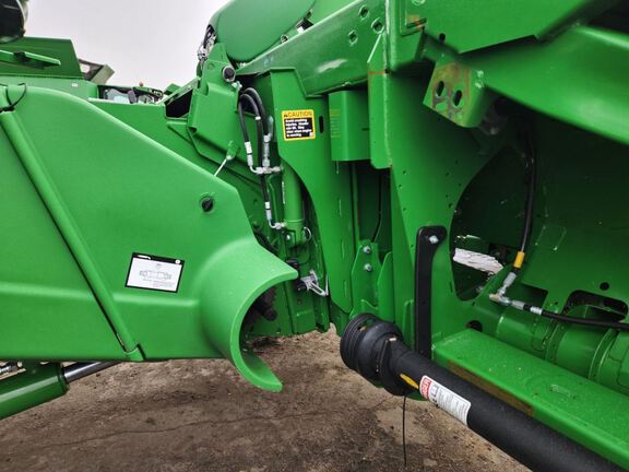 2023 John Deere RD40F Header Combine