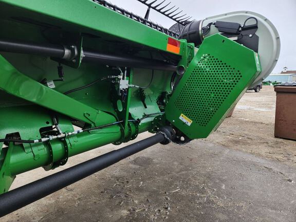 2023 John Deere RD40F Header Combine