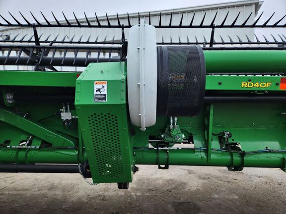 2023 John Deere RD40F Header Combine