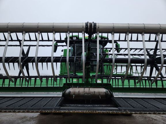 2023 John Deere RD40F Header Combine