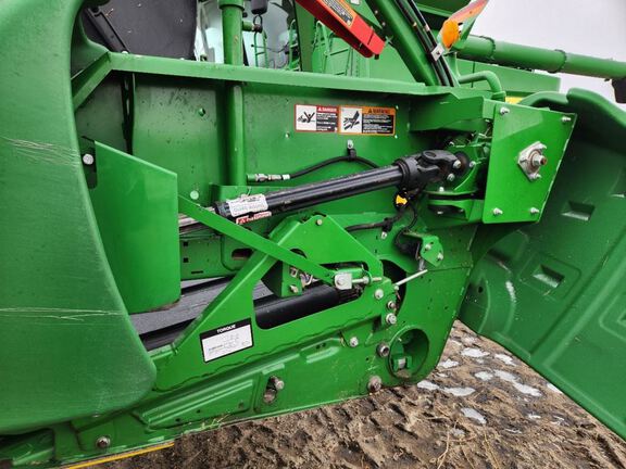 2020 John Deere 740FD Header Combine