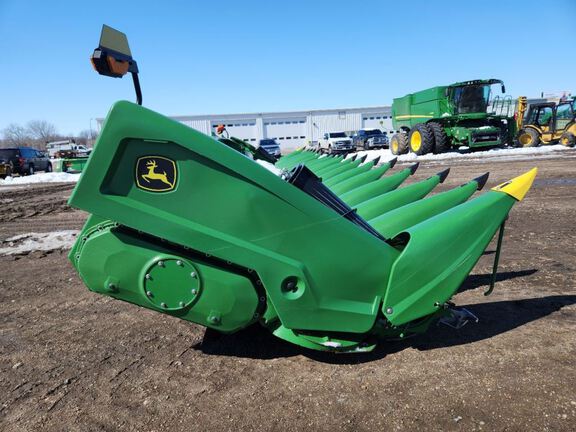 2024 John Deere C18R Header Corn Head