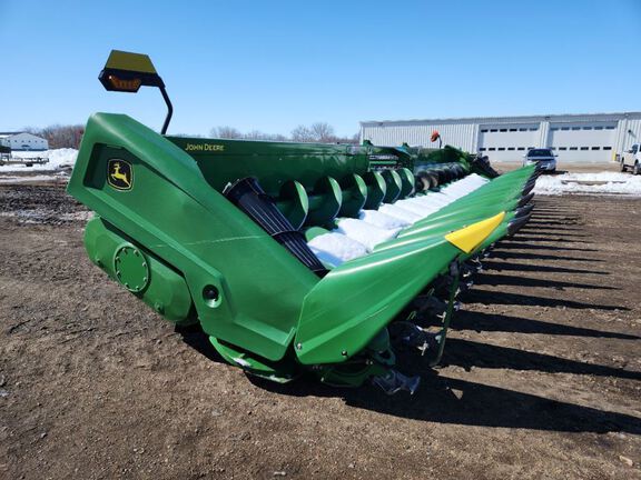 2024 John Deere C18R Header Corn Head
