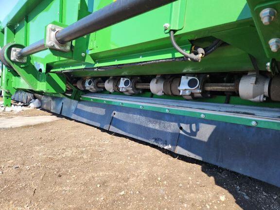 2024 John Deere C18R Header Corn Head