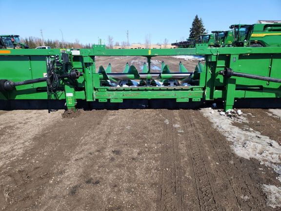 2024 John Deere C18R Header Corn Head