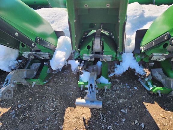 2024 John Deere C18R Header Corn Head