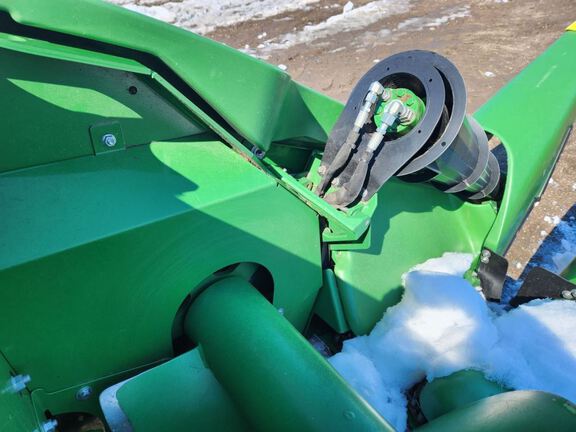 2024 John Deere C18R Header Corn Head