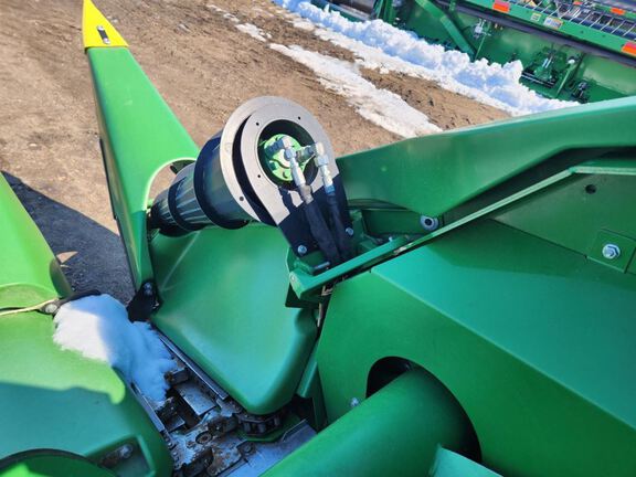 2024 John Deere C18R Header Corn Head