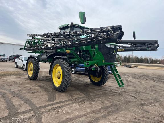 2023 John Deere 412R Sprayer/High Clearance