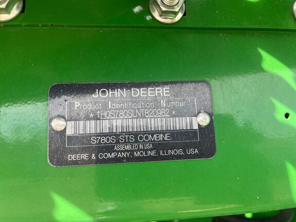 2022 John Deere S780 Combine